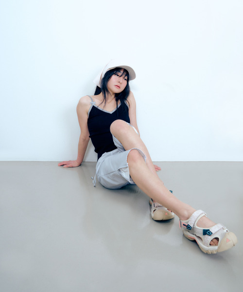 HUMTTO(ハムト)の「女性ハイキングサンダルオレットHGC(サンダル・レディース・ベージュ・23cm/23.5cm/24cm/24.5cm/25cm)」の9枚目の写真