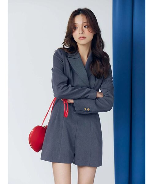 MERCURYDUO（マーキュリーデュオ）の「フィットアンドフレアジャケットミニロンパース（つなぎ/オールインワン・レディース・チャコールグレー/アイボリー・MEDIUM/SMALL）」の4枚目の写真