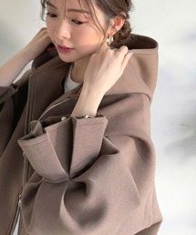 classicalelf（クラシカルエルフ）の「ふんわり、ゆったり、袖にキュン♪ダブルジップキャンディスリーブマシュマロダンボールパーカー（パーカー）」