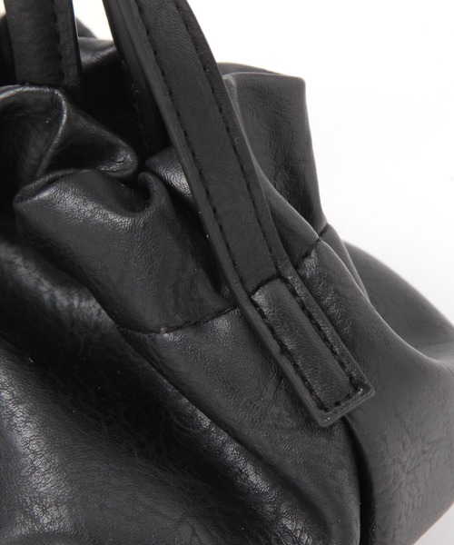 studio CLIP(スタディオクリップ)の「ギャザーハンドルミニショルダーバッグ(ショルダーバッグ・レディース・アイボリー/ブラック/ブラウン/オレンジ・FREE)」の17枚目の写真