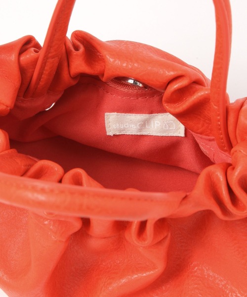 studio CLIP(スタディオクリップ)の「ギャザーハンドルミニショルダーバッグ(ショルダーバッグ・レディース・アイボリー/ブラック/ブラウン/オレンジ・FREE)」の21枚目の写真