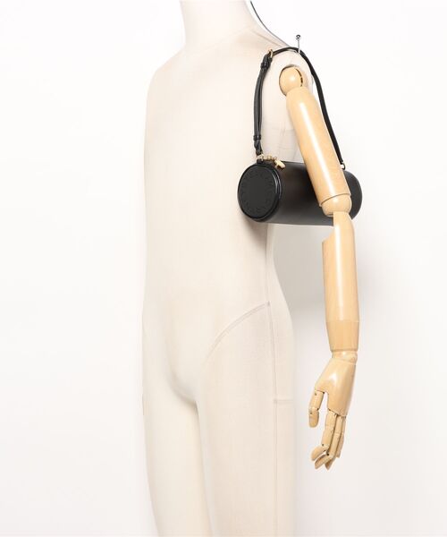 STELLA McCARTNEY（ステラマッカートニー）の「Logo Bowling Shoulder Bag / ロゴ ボウリング ショルダーバッグ（ショルダーバッグ・レディース・ブラック・ONE SIZE）」の10枚目の写真
