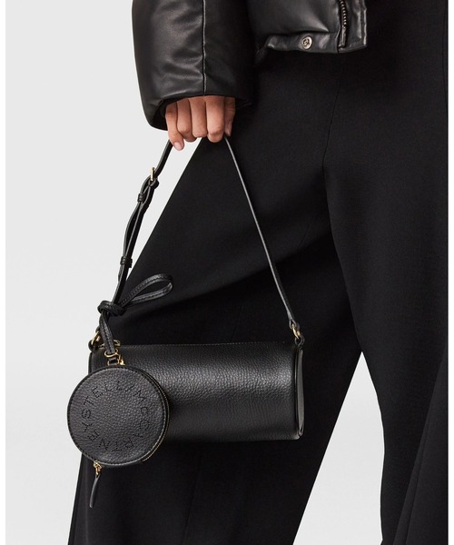 STELLA McCARTNEY（ステラマッカートニー）の「Logo Bowling Shoulder Bag / ロゴ ボウリング ショルダーバッグ（ショルダーバッグ・レディース・ブラック・ONE SIZE）」の3枚目の写真