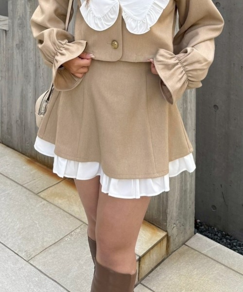 continuer de NICE CLAUP（コンティニューデナイスクラップ）の「【華奢見えシルエット】ハイウエスト裾チラリミニスカート（スカート・レディース・その他1/その他2/ベージュ・FREE）」の2枚目の写真