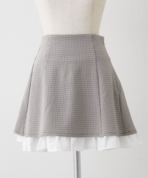 continuer de NICE CLAUP（コンティニューデナイスクラップ）の「【華奢見えシルエット】ハイウエスト裾チラリミニスカート（スカート・レディース・その他1/その他2/ベージュ・FREE）」の18枚目の写真