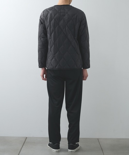 TAION（タイオン）の「【TAION】ミリタリー クルーネック ダウンジャケット-ソフトシェル / MILITARY CREW NECK DOWN JKT（ダウンジャケット/コート・メンズ・ブラック・S/XL/L/M）」の6枚目の写真