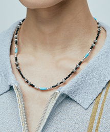 KND（ケイエヌディ）の「ターコイズ&amp;ホーガンビーズネックレス（ネックレス）」