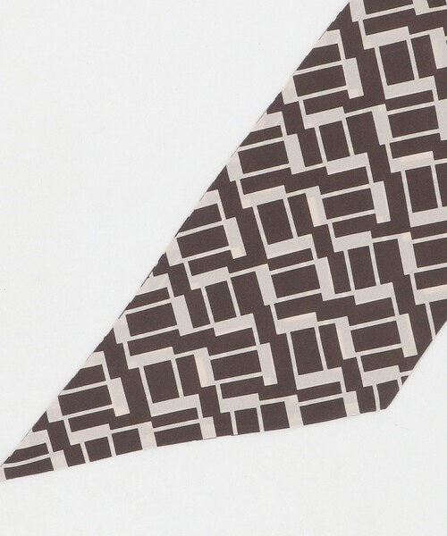 UNITED ARROWS(ユナイテッドアローズ)の「<Holliday&Brown> スクエア プリント ストール(ストール/ショール・メンズ・モカ/ブラック・FREE)」の3枚目の写真