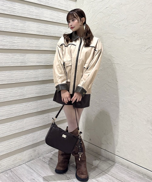 one way(ワンウェイ)の「パイピングブルゾン(テーラードジャケット・レディース・ブルー/ベージュ・FREE)」の6枚目の写真