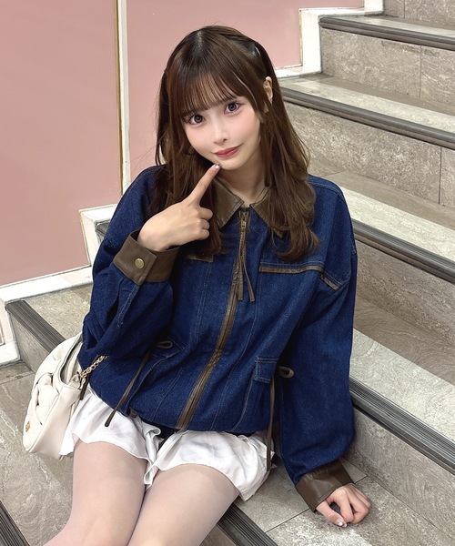 one way(ワンウェイ)の「パイピングブルゾン(テーラードジャケット・レディース・ブルー/ベージュ・FREE)」の8枚目の写真