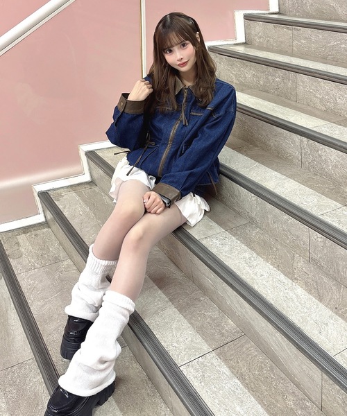 one way(ワンウェイ)の「パイピングブルゾン(テーラードジャケット・レディース・ブルー/ベージュ・FREE)」の11枚目の写真