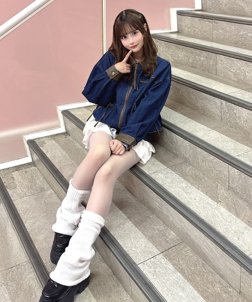 one way(ワンウェイ)の「パイピングブルゾン(テーラードジャケット・レディース・ブルー/ベージュ・FREE)」の14枚目の写真