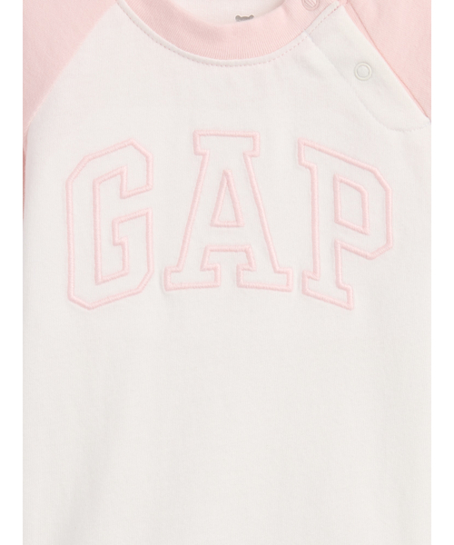 GAP(ギャップ)の「オーガニックコットン GAPロゴ ラグランスリーブ ボディスーツ (ベビー)(ロンパース・キッズ・ピンク/ブルー・50cm/60cm/70cm/80cm/90cm)」の6枚目の写真