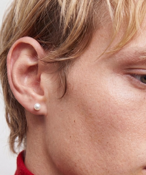 H.O.V(フォブ)の「【H.O.V】ORB PEARL STUD PIERCE-S/オーブ パール スタッド ピアス ユニセックス(ピアス(両耳用)・レディース・ホワイト・FREE)」の2枚目の写真