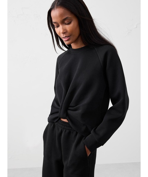 BANANA REPUBLIC FACTORY STORE（バナナリパブリック ファクトリーストア）の「BANANA REPUBLIC FACTORY STORE　　ウィークエンダー ツイストスウェットシャツ（スウェット・レディース・ワイン/ホワイト/ブラック・XS/S/L/M）」の3枚目の写真
