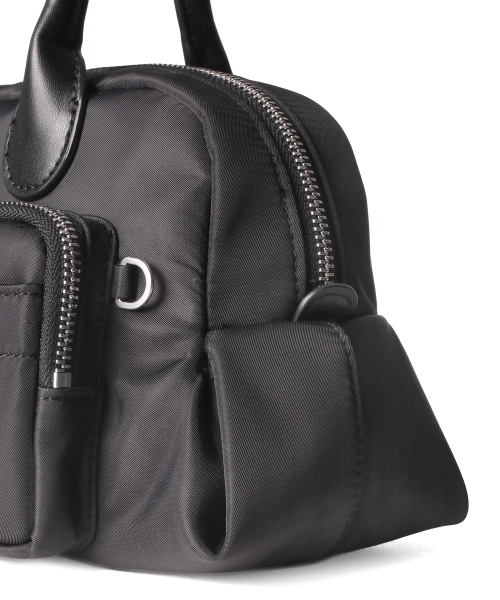 MASMARULEZ（マスマルールズ）の「[INT] Chaming Nylon shoulder bag_Black（ショルダーバッグ・レディース・その他・FREE）」の8枚目の写真