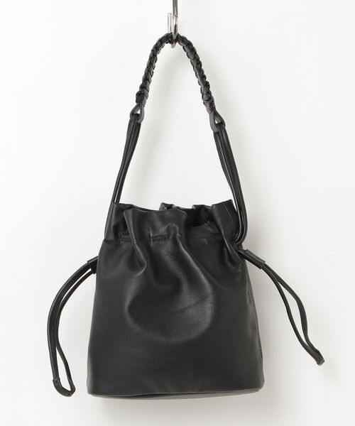 YArKA（ヤーカ）の「【YArKA/ヤーカ】real leather flat braided handle drawstring shoulder bag [bdbd6] / フラット編ハンドル巾着バッグ（ショルダーバッグ・メンズ・ブラック・FREE）」の19枚目の写真