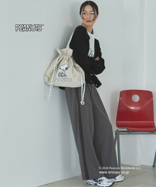 SNOOPY（スヌーピー）の「ＳＮＯＯＰＹコラボＢＡＧ（トートバッグ・レディース・ベージュ/キャメル/チャコールグレー・フリー）」の4枚目の写真