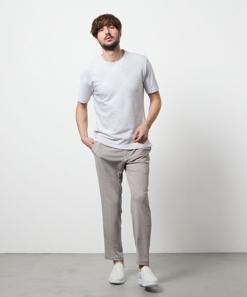 HIDEAWAYS NICOLE（ハイダウェイニコル）の「バイアスブリスターチェックジャカード クルーネック半袖プルオーバー（Tシャツ/カットソー・メンズ・ブルー/ホワイト×ブラック/ホワイト×ブルー/ホワイト×ライトグレー/ブラック×グレー・MEDIUM/LARGE/X-LARGE）」の6枚目の写真