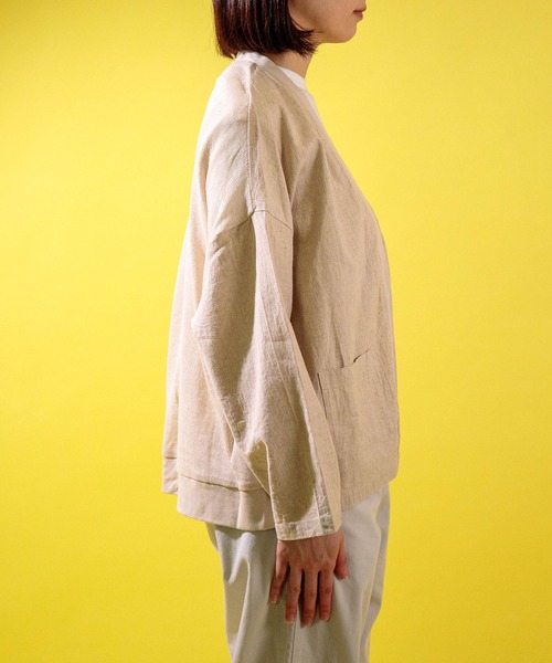 prit（プリット）の「[prit] ギマメッシュ×リネンコットンピンオックス 切替トッパーショートカーディガン（カーディガン/ボレロ・レディース・ライトベージュ・FREE）」の6枚目の写真