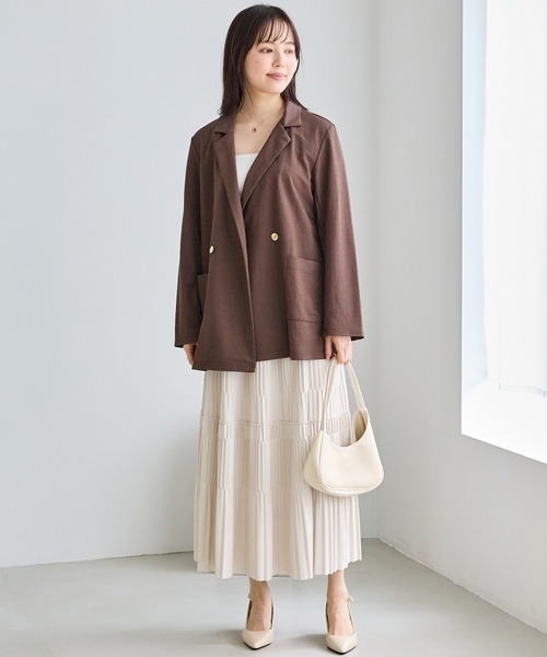 LAVEANGE(ラビアンジェ)の「プリーツティアードロングスカート(スカート・レディース・ブラック/チャコールグレー/ライトベージュ・5L/4L/3L/LL/M)」の20枚目の写真