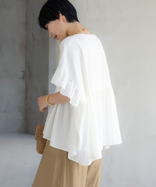 Elura（エルーラ）の「異素材切り替えフリルプルオーバー/621795（Tシャツ/カットソー・レディース・ブラウン/オフホワイト/ブラック・FREE）」の5枚目の写真