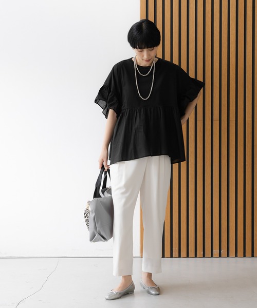 Elura（エルーラ）の「異素材切り替えフリルプルオーバー/621795（Tシャツ/カットソー・レディース・ブラウン/オフホワイト/ブラック・FREE）」の11枚目の写真