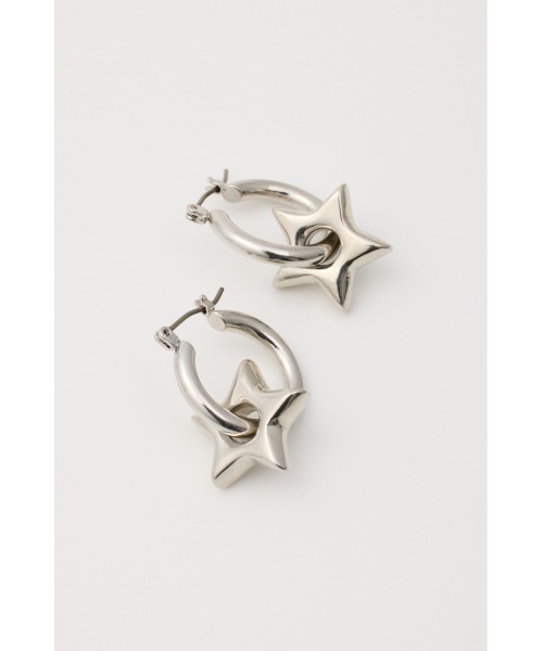 SLY(スライ)の「CHUNKY STAR P/EARRING チャンキースターピアス(ピアス(両耳用)・レディース・シルバー/ゴールド・FREE)」の3枚目の写真