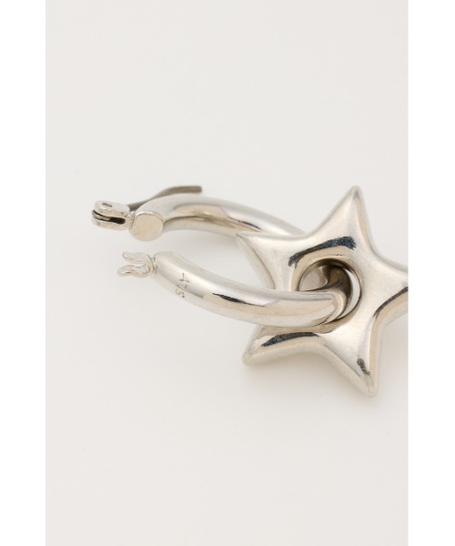SLY(スライ)の「CHUNKY STAR P/EARRING チャンキースターピアス(ピアス(両耳用)・レディース・シルバー/ゴールド・FREE)」の6枚目の写真