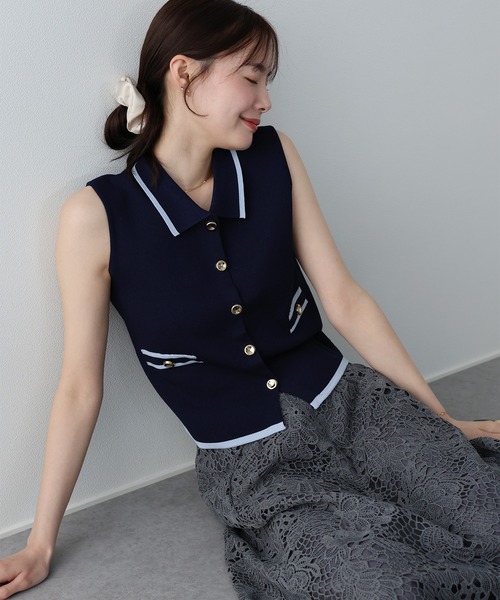 BLUEEAST（ブルーイースト）の「ゴールドボタンノースリーブポロニット（ニット/セーター・レディース・ネイビー/アイボリー/グレー・MEDIUM）」の19枚目の写真