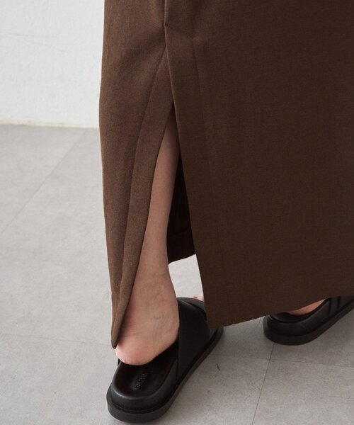 LOUNGEDRESS(ラウンジドレス)の「ダブルジョーゼットタイトスカート(スカート・レディース・ブラウン/ブラック・SMALL/MEDIUM)」の3枚目の写真