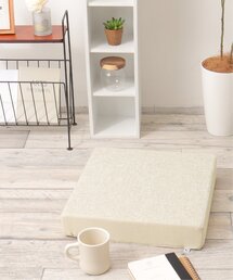 LBC（エルビーシー）の「スラブ&ヘリンボンシートクッション スクエア H8cm（クッション/クッションカバー）」