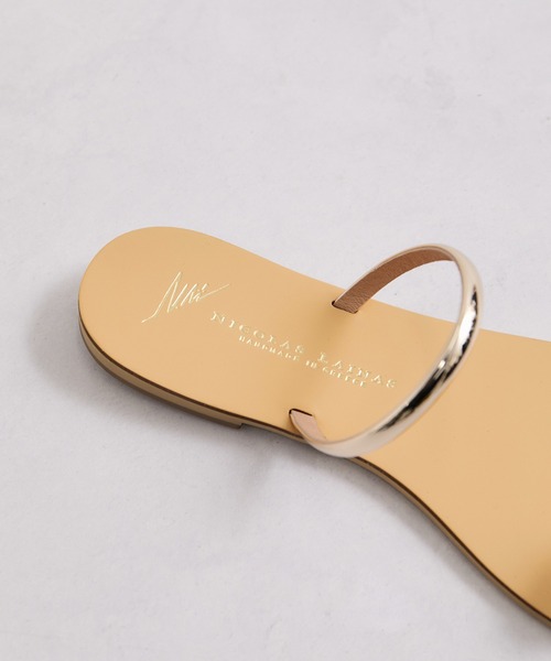 NICOLAS LAINAS（ニコラスライナス）の「【NICOLAS LAINAS(ニコラスライナス)】クリスタルモチーフフラットサンダル（サンダル・レディース・シルバー/ゴールド・35/39/37）」の12枚目の写真