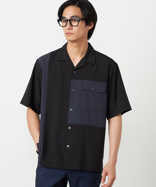 COMME CA ISM(コムサイズム)の「ライトウエイトポリエステル ブロッキング オープンカラーシャツ(シャツ/ブラウス・メンズ・ベージュ/グレー/ブラック・MEDIUM/LARGE)」の2枚目の写真