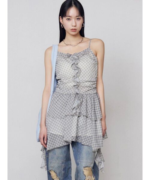 EMODA（エモダ）の「シアーラッフルキャミロングトップ（その他トップス・レディース・ベージュ/その他/ブラック・FREE）」の2枚目の写真