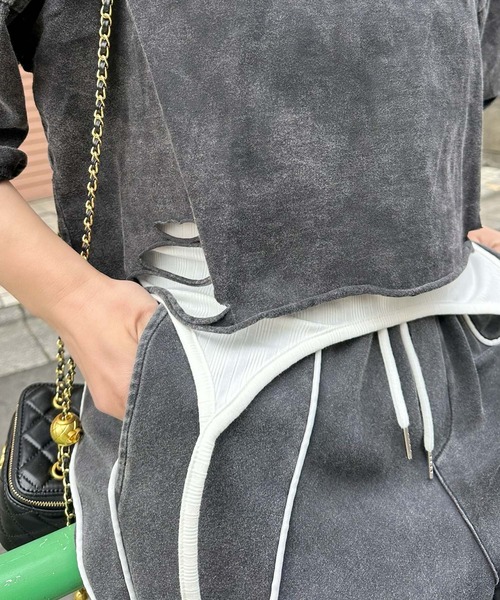 Alley Tokyo(アリートーキョー)の「ひとくせウォッシュ加工BIG T(Tシャツ/カットソー・レディース・ブラック系その他/ブラック・FREE)」の14枚目の写真
