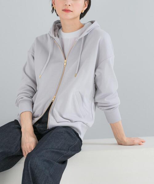 URBAN RESEARCH ROSSO WOMEN（アーバンリサーチ　ロッソ）の「『WEB限定』『UR TECH』オーバーZIPパーカー（パーカー・レディース・ライトベージュ/グレー/ブラウン/ブルー系その他・FREE）」の4枚目の写真