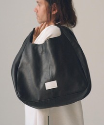 ADAM PATEK（アダムパテック）の「mko13442-water repellent leather oneshoulder tote bag ワンショルダートートバッグ(AP2619004)（トートバッグ）」