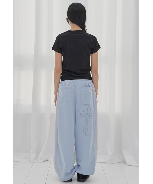 FANCY CLUB(ファンシークラブ)の「A'GEM/9 × .kom 『FANCY CLUB/ファンシークラブ』 FROSS GLOSSY TEE/フロスグロッシーTシャツ(Tシャツ/カットソー・レディース・ブラック/ホワイト・FREE)」の9枚目の写真