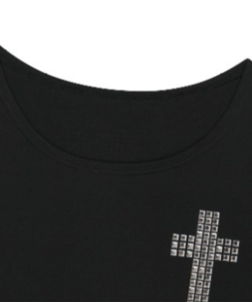 as you are(アズユーアー)の「◇ASYOUARE◇クロスライン オフショルダー Tシャツ CROSS LINE OFF-SHOULDER T-SHIRT(Tシャツ/カットソー・レディース・ブラック/ホワイト・FREE)」の3枚目の写真