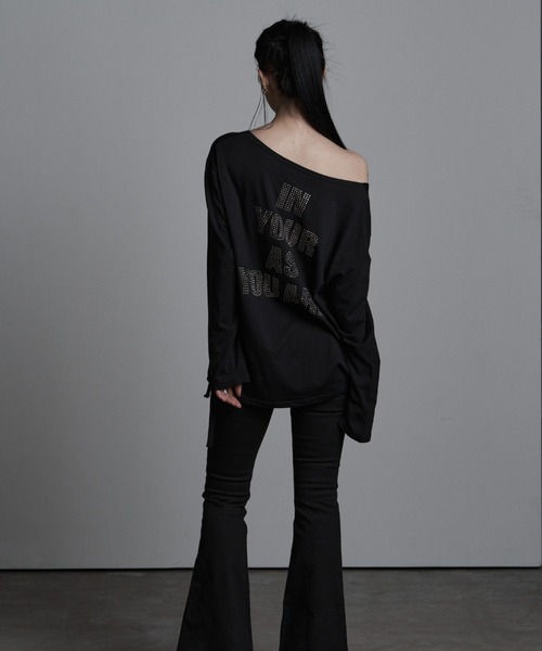 as you are(アズユーアー)の「◇ASYOUARE◇クロスライン オフショルダー Tシャツ CROSS LINE OFF-SHOULDER T-SHIRT(Tシャツ/カットソー・レディース・ブラック/ホワイト・FREE)」の19枚目の写真
