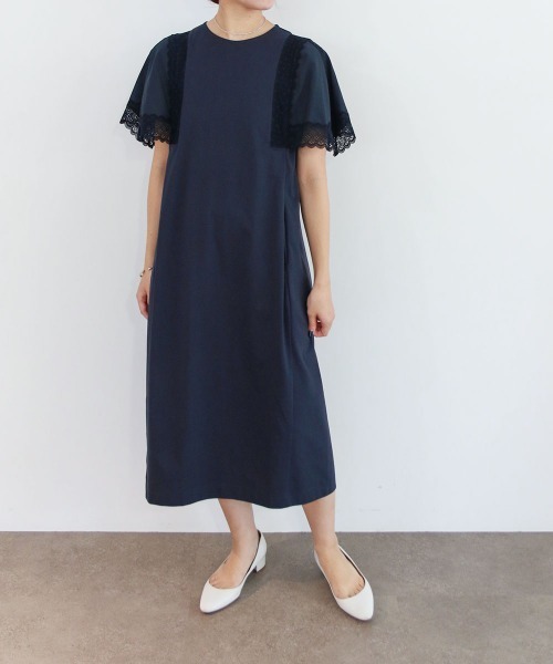 Marilyn Moon(マリリンムーン)の「laced handkerchief sleeve one-piece(ワンピース・レディース・ブラック/オフホワイト/ネイビー・FREE)」の6枚目の写真