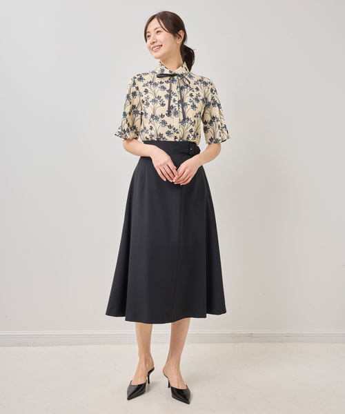 NARACAMICIE(ナラカミーチェ)の「【NARACAMICIE】フラワーリボンボウタイ半袖ブラウス(シャツ/ブラウス・レディース・ブルー/イエロー・L/XL/M)」の14枚目の写真