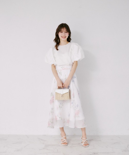 tocco closet(トッコ クローゼット)の「パール付きタックボリュームスリーブブラウス(シャツ/ブラウス・レディース・オフホワイト/ブラック/ミント・M)」の4枚目の写真