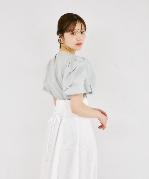 tocco closet(トッコ クローゼット)の「パール付きタックボリュームスリーブブラウス(シャツ/ブラウス・レディース・オフホワイト/ブラック/ミント・M)」の19枚目の写真