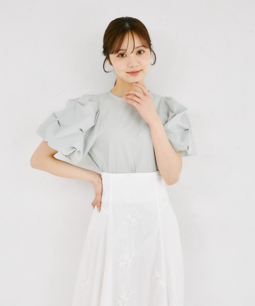 tocco closet(トッコ クローゼット)の「パール付きタックボリュームスリーブブラウス(シャツ/ブラウス・レディース・オフホワイト/ブラック/ミント・M)」の17枚目の写真