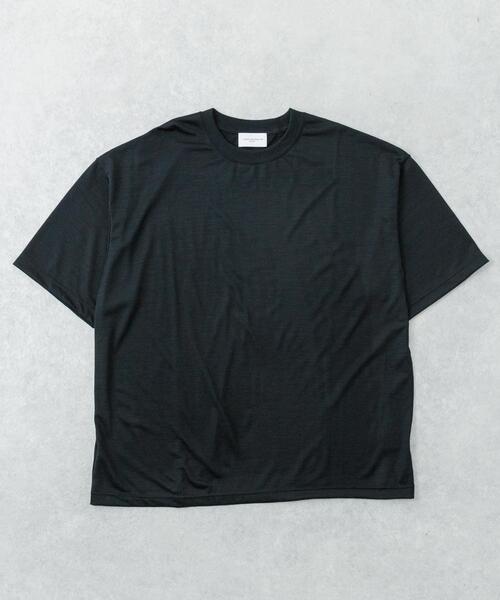 URBAN RESEARCH(アーバンリサーチ)の「new basic WASHABLE MERINO WOOL T-SHIRTS(Tシャツ/カットソー・メンズ・チャコールグレー/ブラック/ネイビー・LARGE/MEDIUM/X-LARGE)」の1枚目の写真