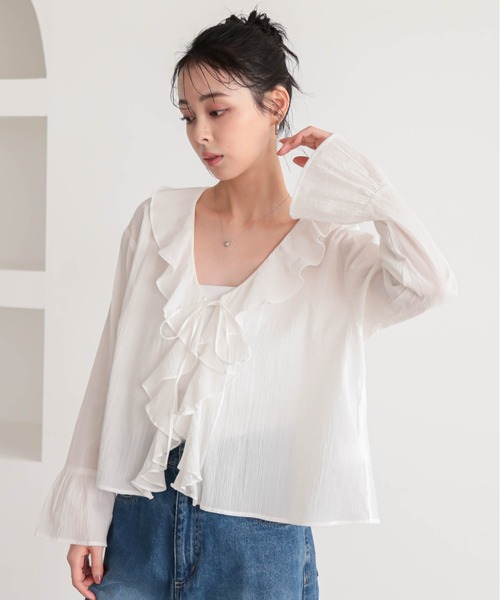 for/c(フォーシー)の「ヨウリュウラッフルカラーブラウス【サスティナブル】(シャツ/ブラウス・レディース・ブラック/オフホワイト・M/L)」の13枚目の写真