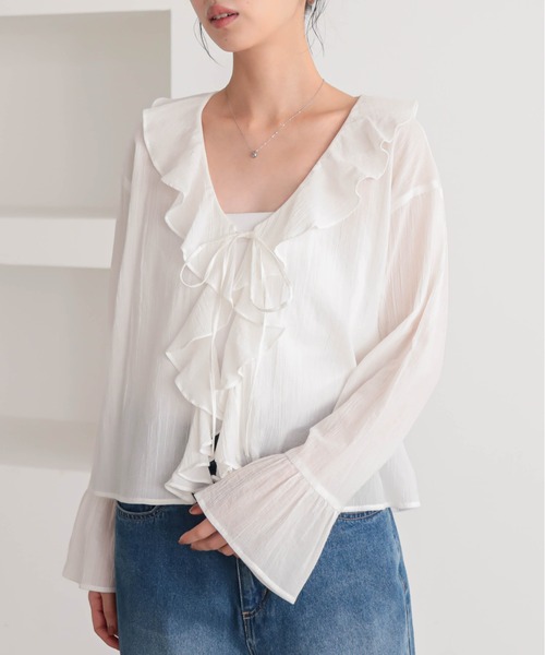 for/c(フォーシー)の「ヨウリュウラッフルカラーブラウス【サスティナブル】(シャツ/ブラウス・レディース・ブラック/オフホワイト・M/L)」の18枚目の写真