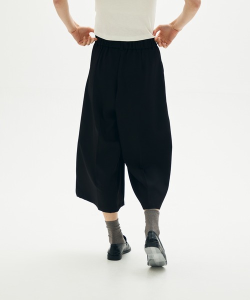 full/fill.(フルフィル)の「tuck long bermuda pants / タックロングバミューダパンツ(その他パンツ・レディース・ブラウン/ブラック・FREE)」の13枚目の写真
